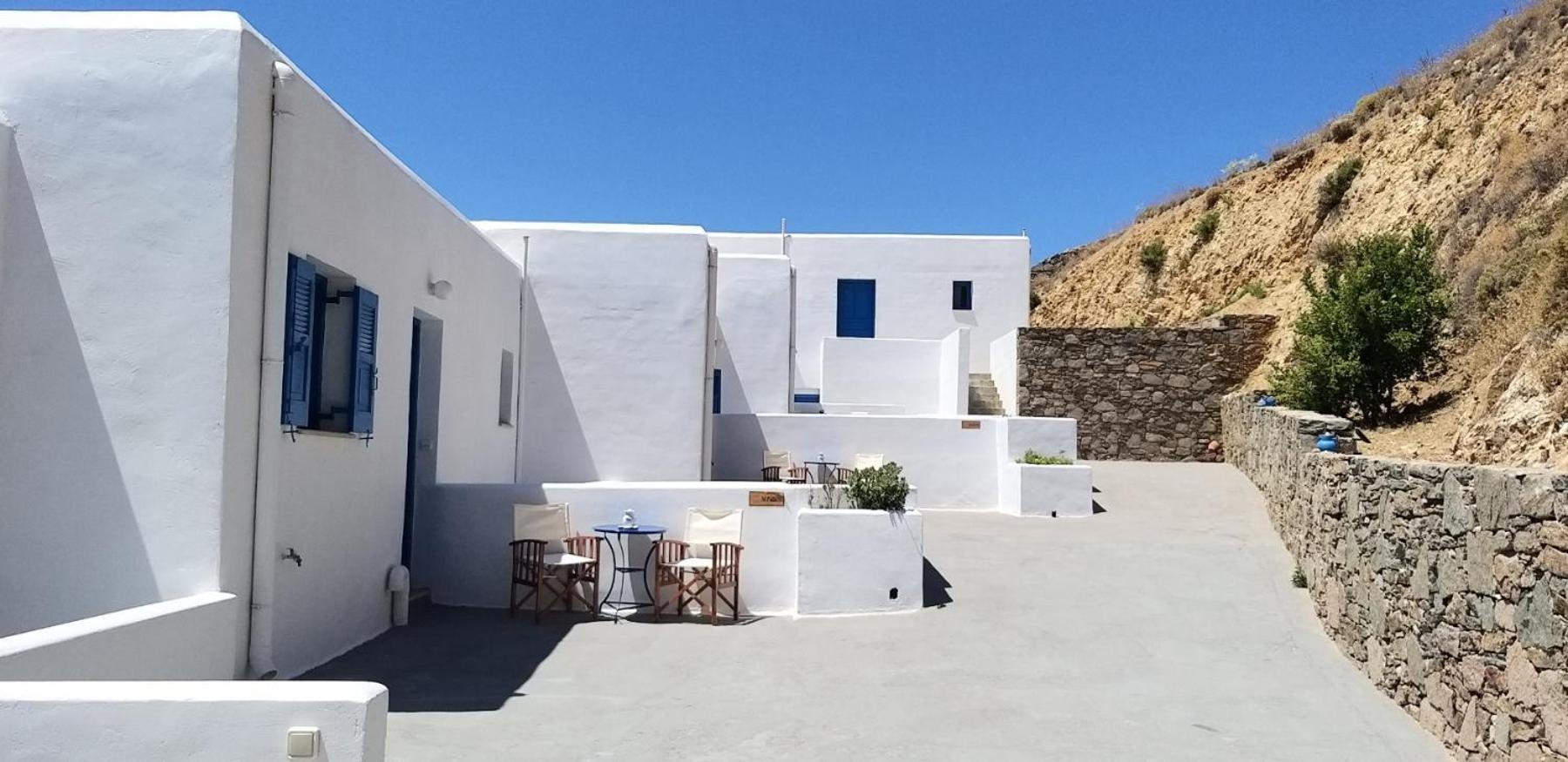 Tirquaz View Hotel Serifos Town Exterior foto