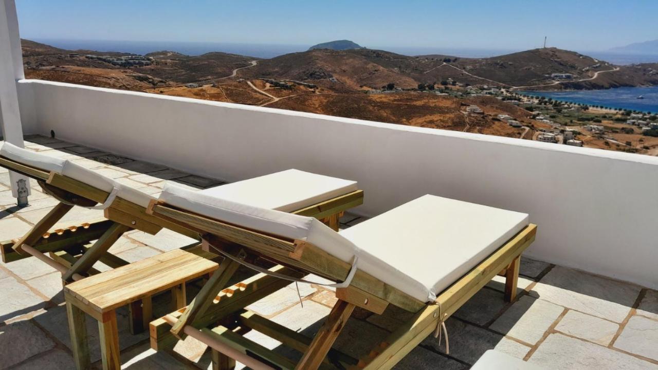 Tirquaz View Hotel Serifos Town Exterior foto