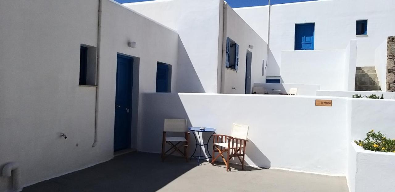 Tirquaz View Hotel Serifos Town Exterior foto