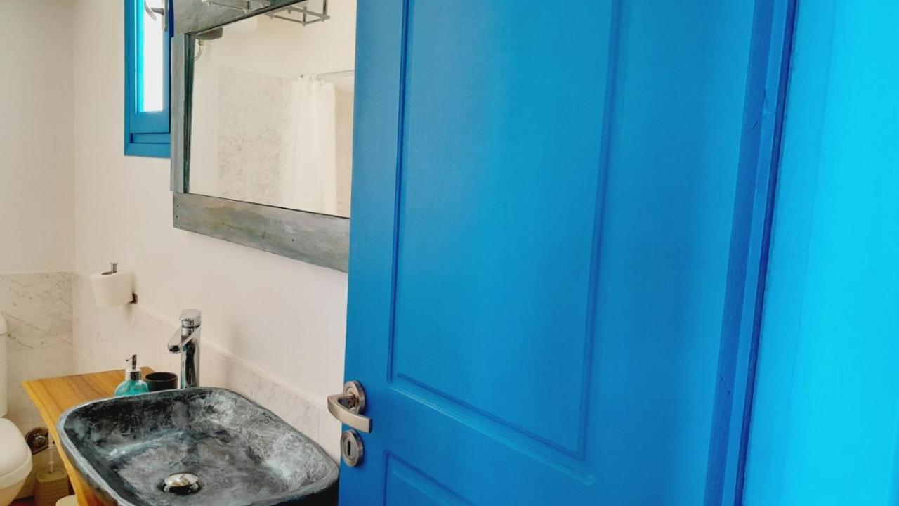 Tirquaz View Hotel Serifos Town Exterior foto