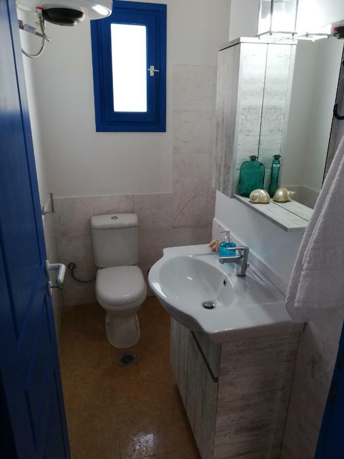 Tirquaz View Hotel Serifos Town Exterior foto