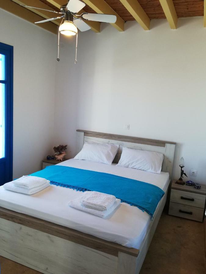 Tirquaz View Hotel Serifos Town Exterior foto